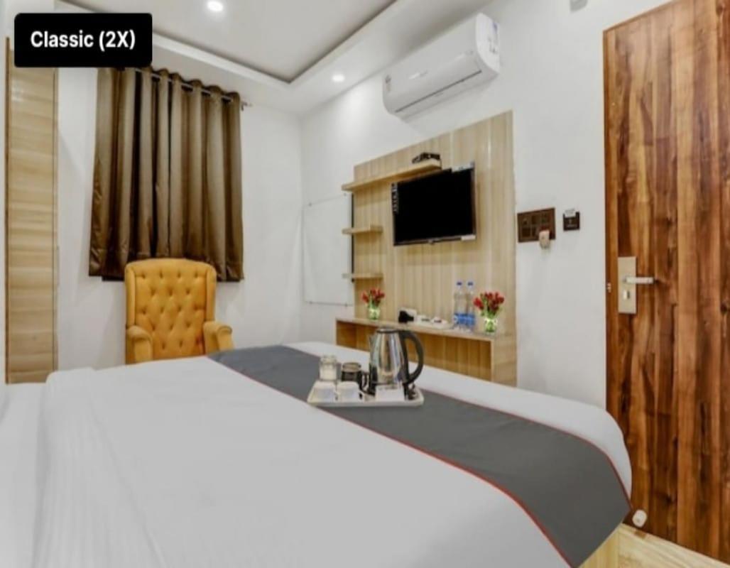 Shri Tirupati Residency Hotel Lucknow Ngoại thất bức ảnh